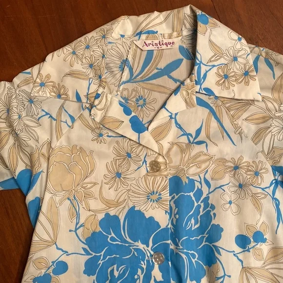 Vintage 70s Floral MuuMuu Caftan with Pockets - Picture 7 of 8